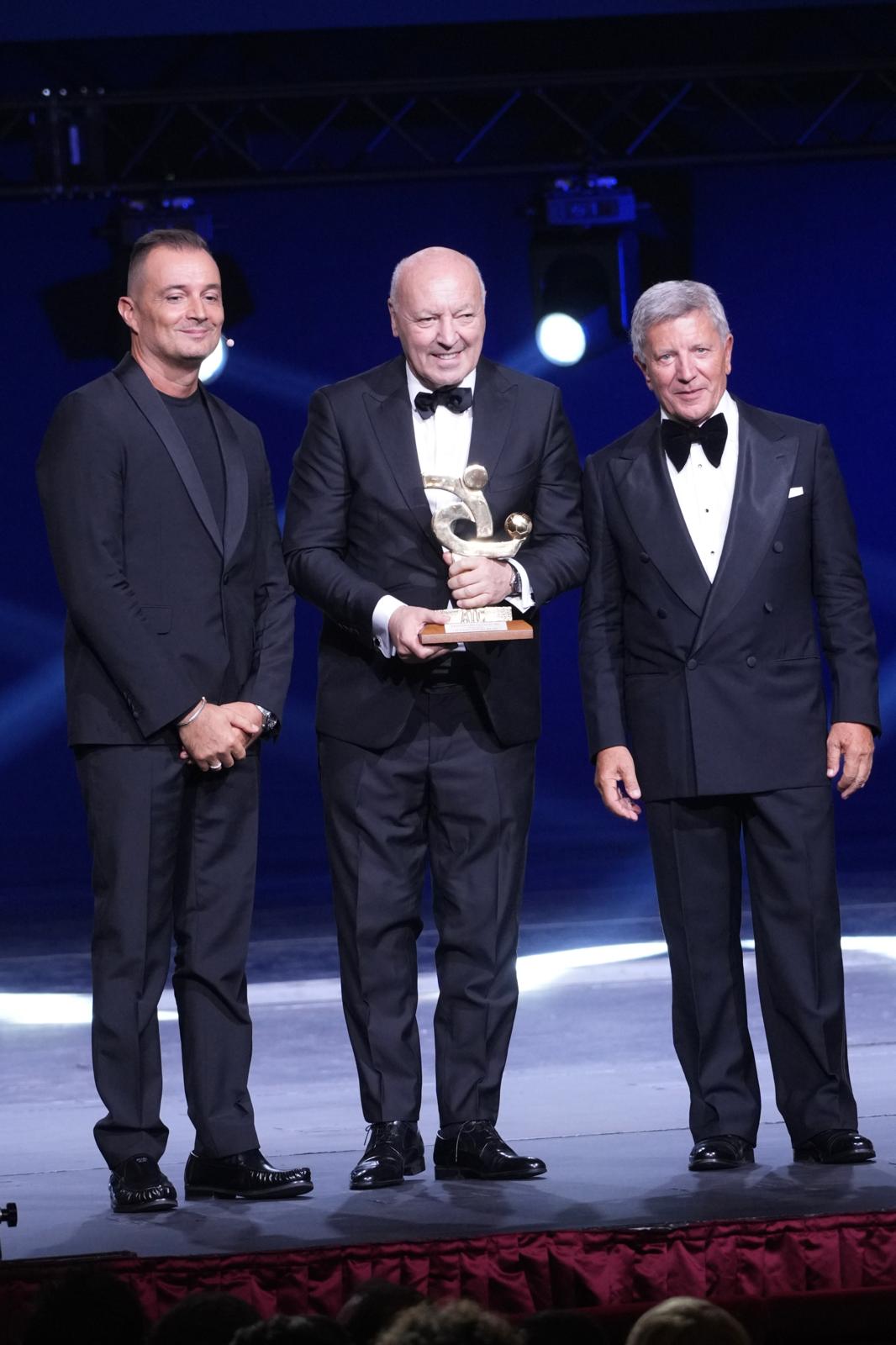 Calcio: da Fàbregas a Dimaro, tutti i premiati al Gran Gala Aic