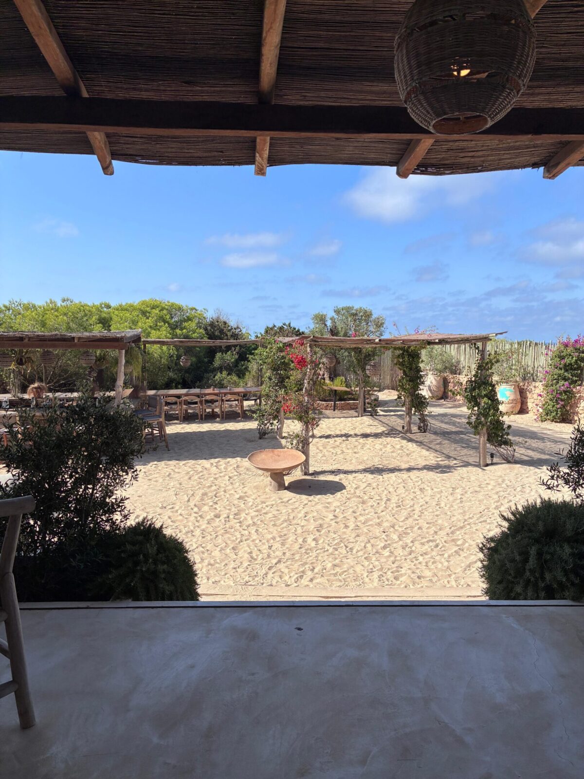 A Formentera il lusso più estremo è non disturbare (e non essere disturbati) A Formentera il lusso più estremo è non disturbare (e non essere disturbati)
