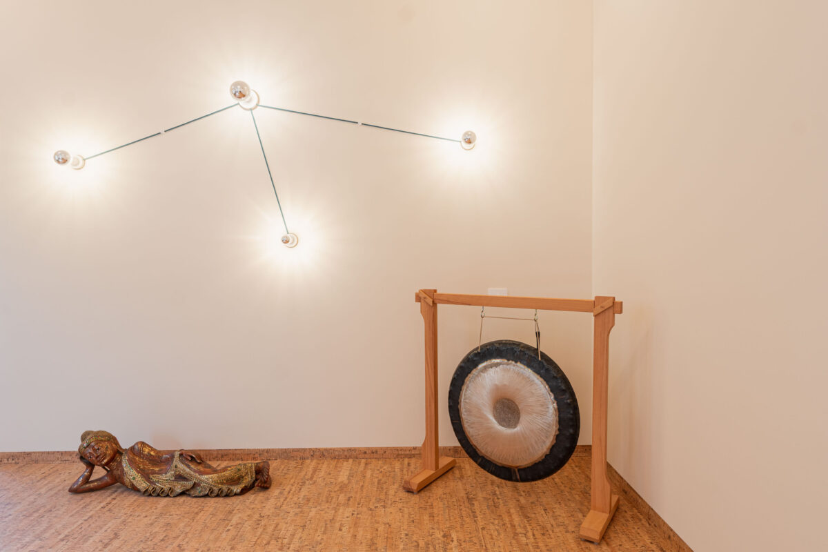 A Milano apre il tempio dello yoga sartoriale: ecco la rivoluzione di Casa Cosmica A Milano apre il tempio dello yoga sartoriale: ecco la rivoluzione di Casa Cosmica