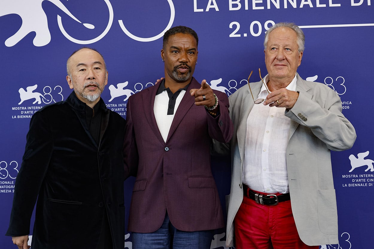 A Venezia 2026 la psicoterapia della guerra secondo Tsukamoto