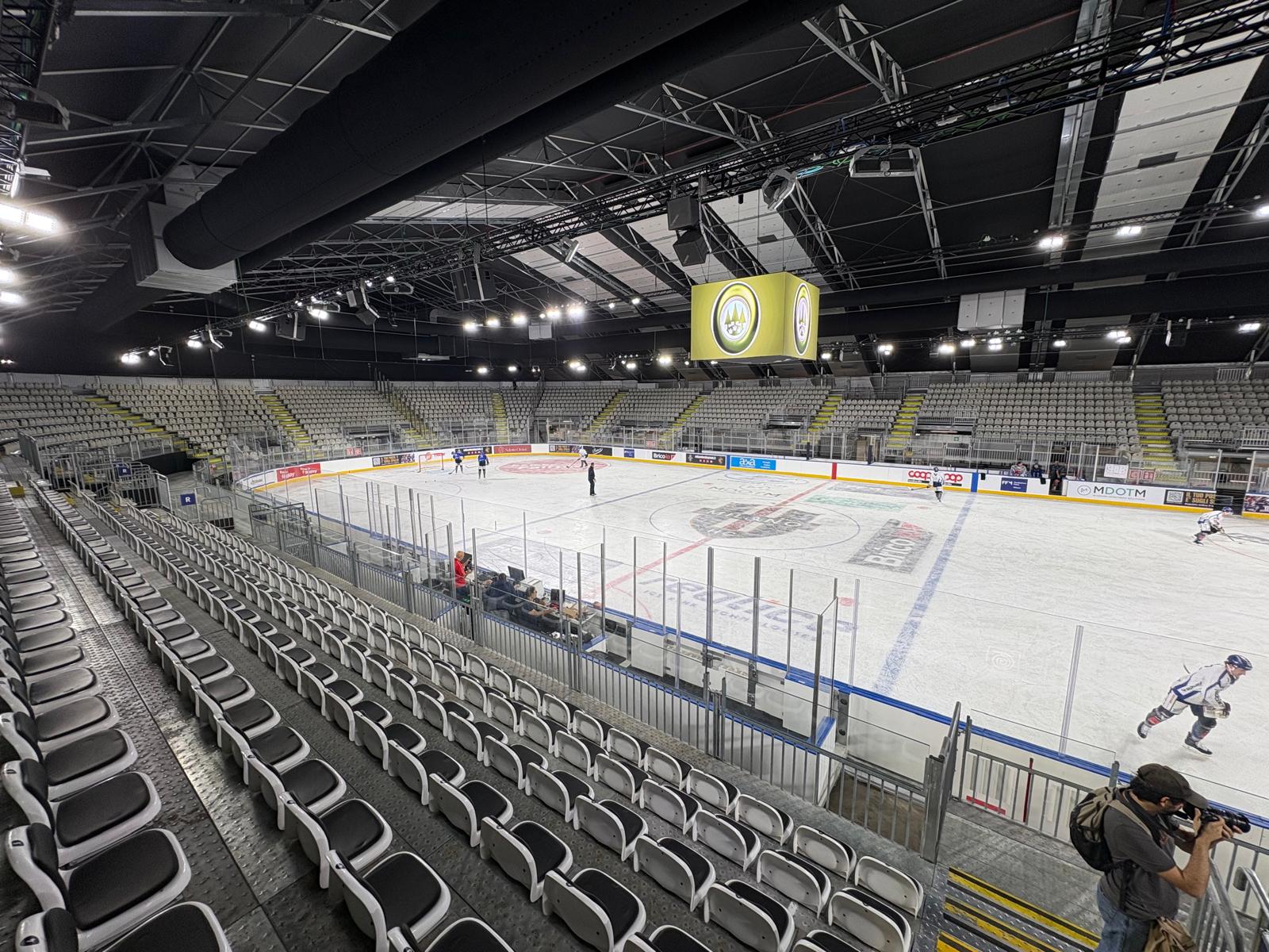 ecco la fiera ice arena la nuova casa dell8217hockey ghiaccio a milano eredit224 delle olimpiadi da Panorama.it ecco la fiera ice arena la nuova casa dell8217hockey ghiaccio a milano eredit224 delle olimpiadi