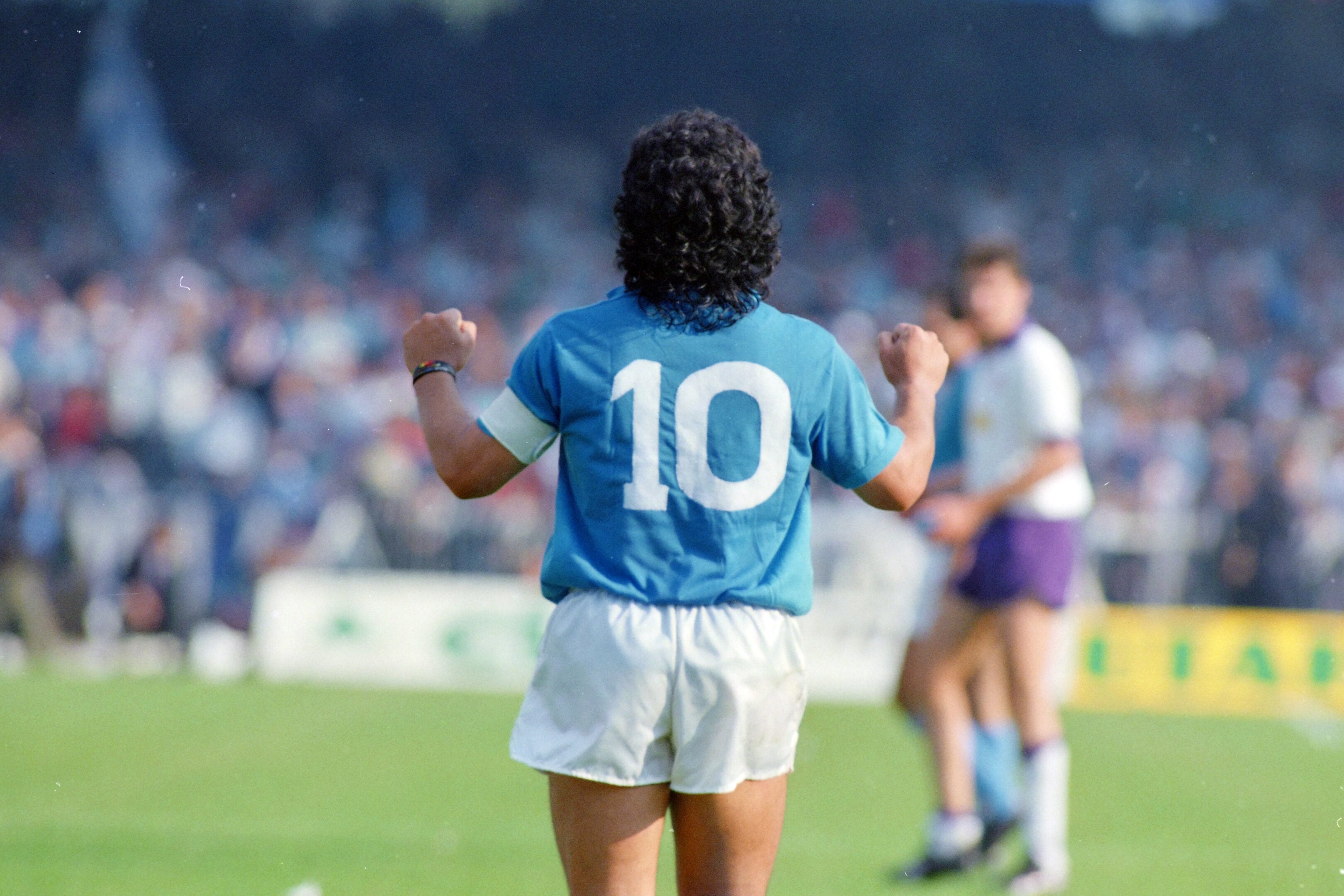 “Maradona è stato abbandonato e ucciso”. Il pm chiede dodici anni per i medici