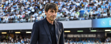 Conte smentisce il Manchester United (adesso), ma si mette sul mercato: pronto per un progetto serio