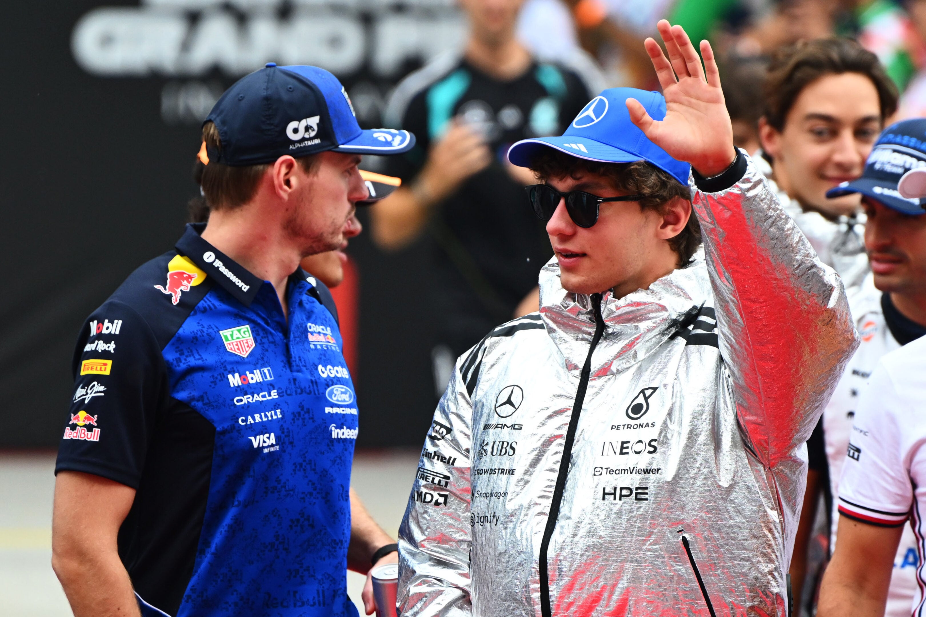 Vince Verstappen, Kimi allunga ancora Hamilton riporta la Ferrari sul podio