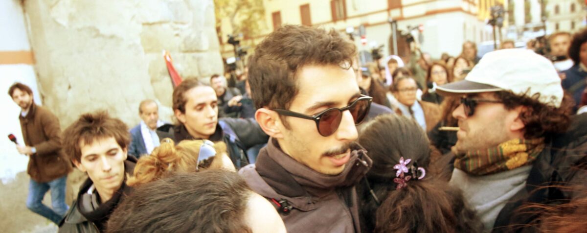 La giurista per Gaza scarcera il capo dei rivoltosi pro Gaza
