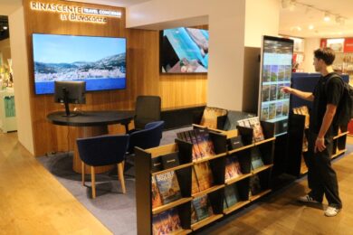 Rinascente inaugura a Milano il Travel Concierge di Bluvacanze