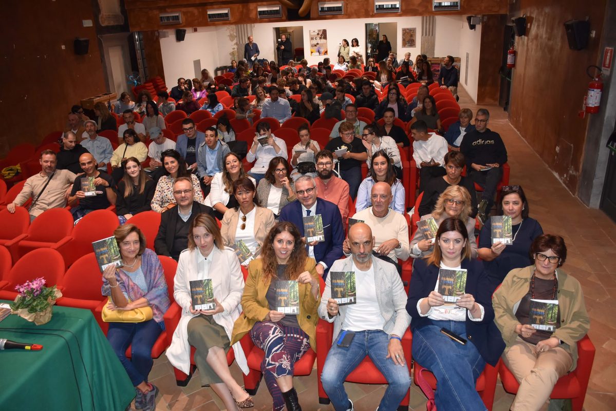 Simboli al posto delle parole. Ora i Cammini di San Francesco sono accessibili a tutti Simboli al posto delle parole. Ora i Cammini di San Francesco sono accessibili a tutti