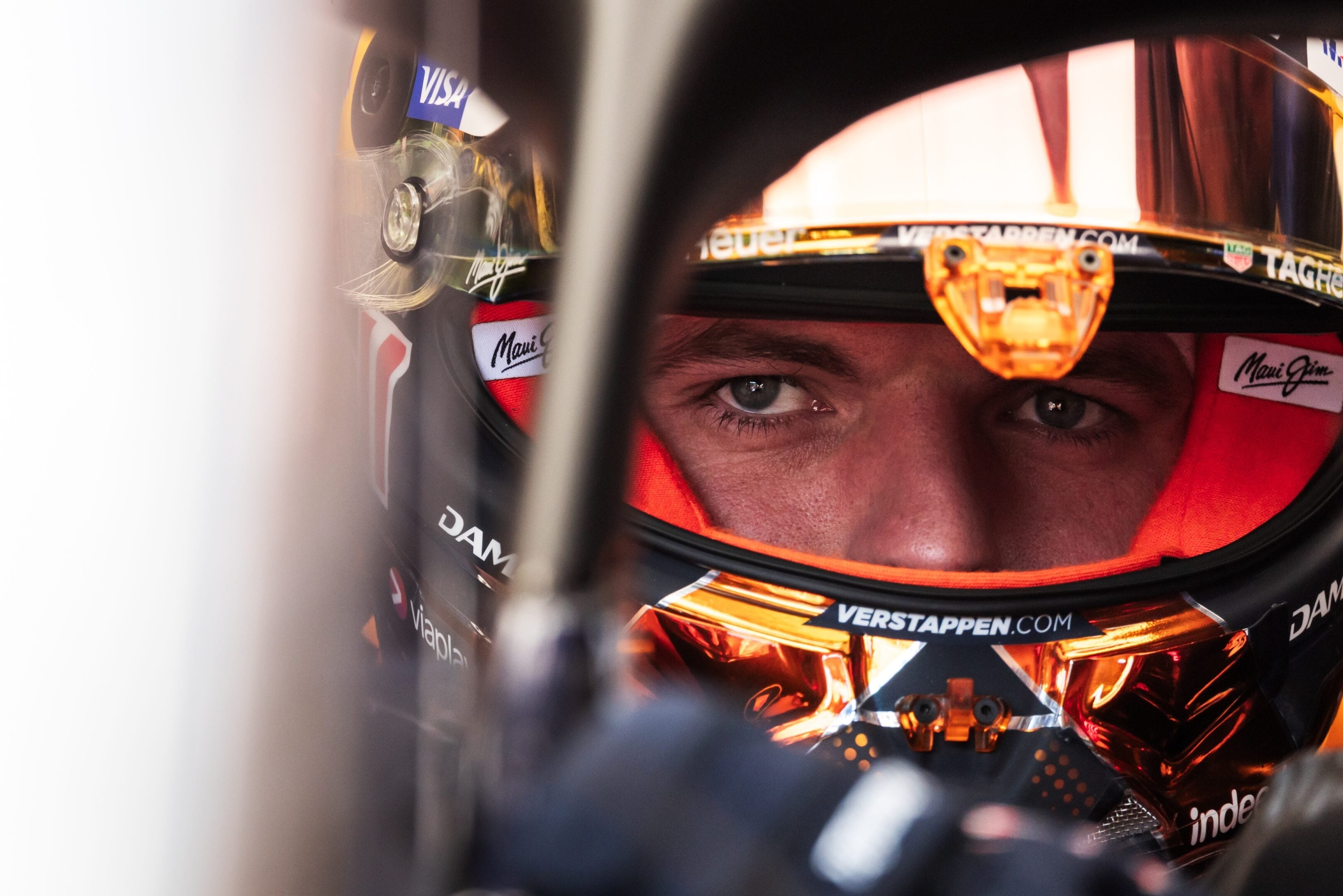 Qualifiche F1, super pole di Verstappen. Hamilton in agguato, più dietro le Mercedes Qualifiche F1, super pole di Verstappen. Hamilton in agguato, più dietro le Mercedes