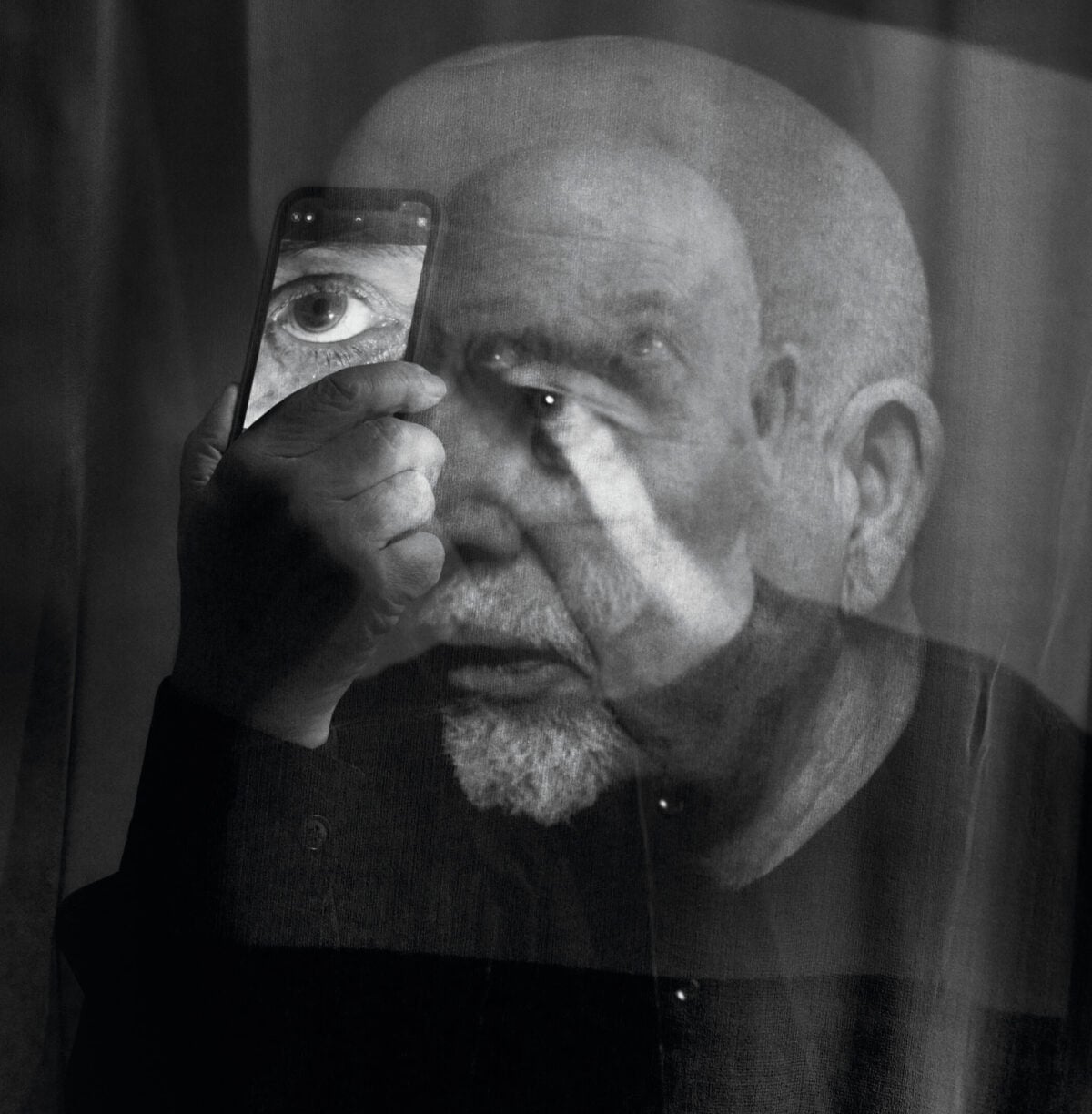Peter Gabriel torna con o\i, il nuovo album tra futuro e natura